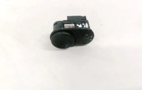 Opel Astra G Wing mirror switch 09226861