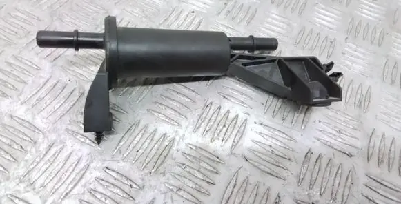 Chrysler Pacifica Breather valve 68458602AA