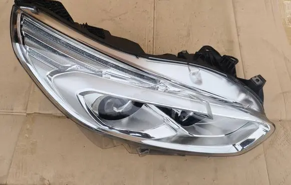 Ford Galaxy Headlight/headlamp EM2B13W029EM 90076247 EM2B13W029