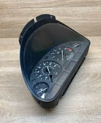 BMW 5 E39 Speedometer (instrument cluster) 6903796 110008735