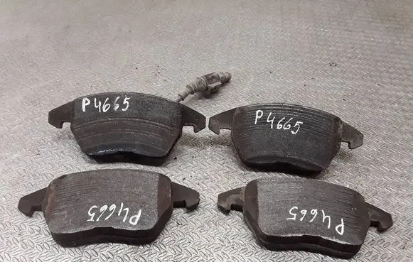 Volkswagen PASSAT B6 Brake pads (front)