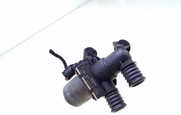 BMW 5 E39 Electric auxiliary coolant/water pump 64118379921 8379921