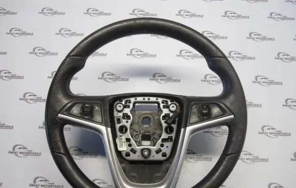 Opel Insignia A Steering wheel 13316540