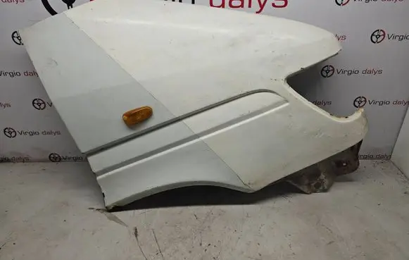 Mercedes-Benz Sprinter W901 W902 W903 W904 Fender