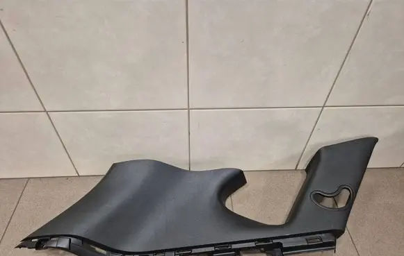 Hyundai Tucson TL (C) pillar trim 85851D7000 85850D7000