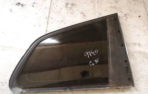 BMW X3 E83 Rear side window as2