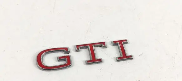 Volkswagen Polo VI Manufacturers badge/model letters 