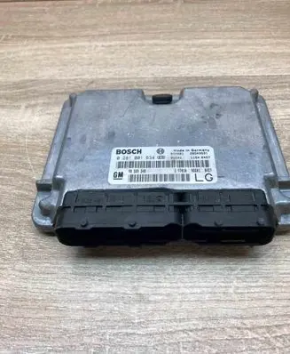 Opel Vectra B Engine control unit/module ECU 0281001634 90569348