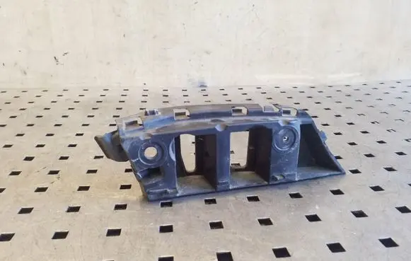 Volkswagen Tiguan Front bumper mounting bracket 5N0807183B