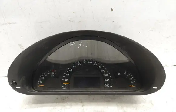 Mercedes-Benz C W203 Speedometer (instrument cluster) A2035401347 110080183