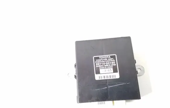 Lexus LS 460 - 600H Seat control module 8971050190