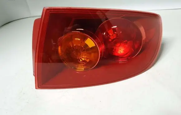 Mazda 3 I Rear/tail lights P2688 BN8V51170E