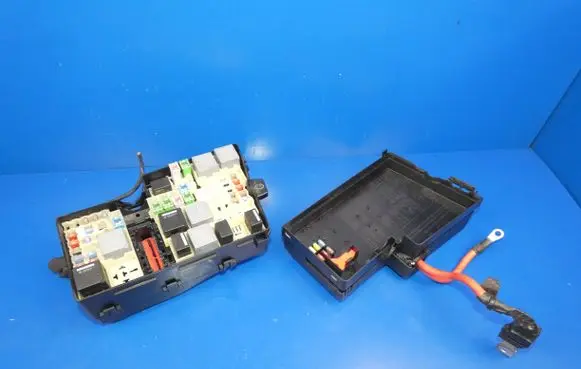 Volvo V40 Fuse box set 