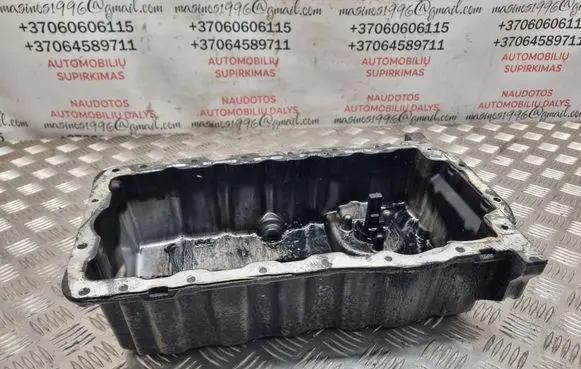 Volkswagen Touran I Oil sump 43400