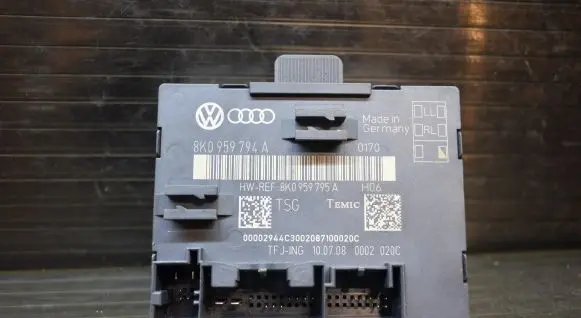 Audi A4 S4 B8 8K Door control unit/module 8K0959794
