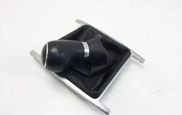 Volkswagen Amarok Gear shifter/selector 2H0711113J