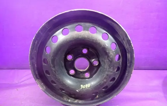 Audi A4 S4 B5 8D R15 steel rim 