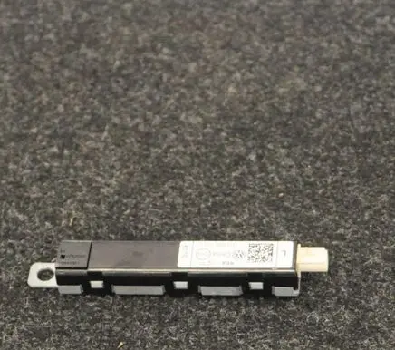 Seat Alhambra (Mk2) Aerial antenna amplifier 7N0035552J