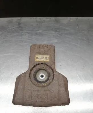 BMW 3 F30 F35 F31 Rear differential mounting bracket 6798890