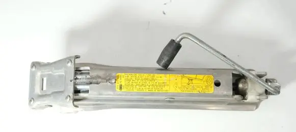 Audi A6 S6 C6 4F Lift Jack 4F0011031