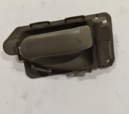 Citroen Xsara Picasso Front door interior handle 9631487777