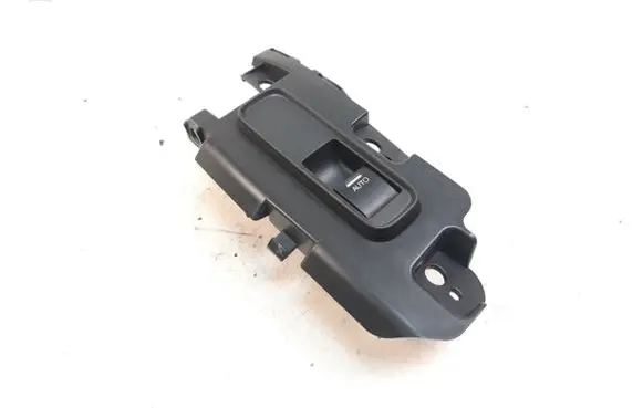 Honda CR-V Electric window control switch 83560SWE010
