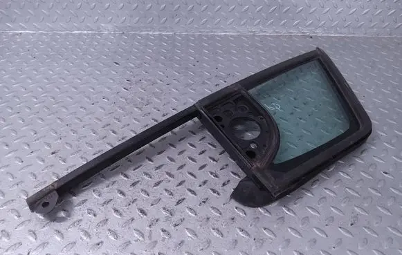Toyota ProAce City Front door vent window glass four-door SU001B0160
