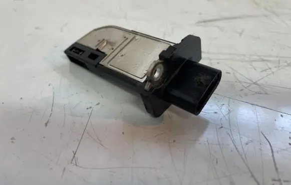 BMW X6 E71 Mass air flow meter 7804150
