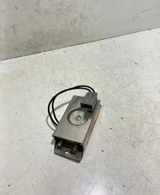 Jaguar S-Type Aerial antenna amplifier XR8F18K891BD