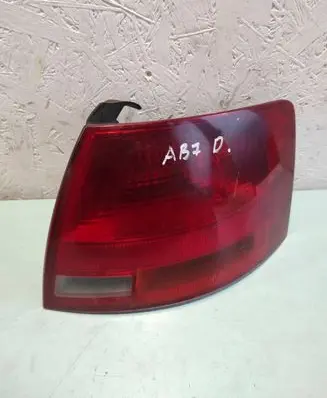 Audi A4 S4 B7 8E 8H Rear/tail lights 748302R 484112R