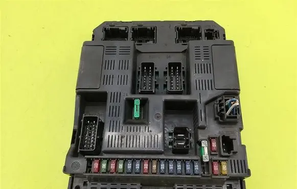 Peugeot 307 Comfort/convenience module 9644098180