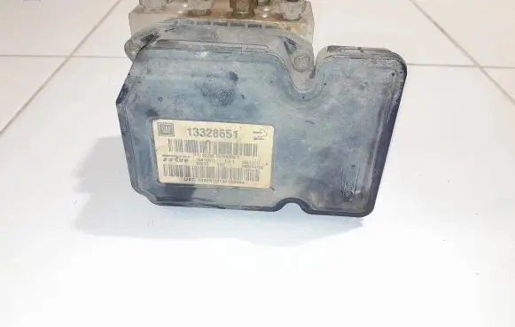Opel Insignia A ABS Pump 13328651 5326E023963031 16817011
