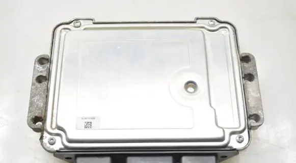Ford Focus Engine control unit/module 8M5112A650LB