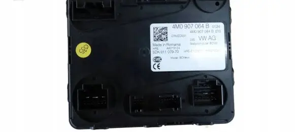 Audi Q7 4M Comfort/convenience module 4M0907064B