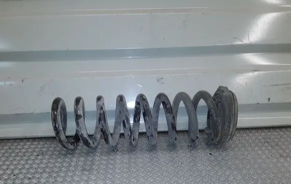 Mercedes-Benz E W211 Rear coil spring
