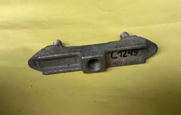 Mercedes-Benz C AMG W204 Convertible roof lock latch cylinder A2186500055
