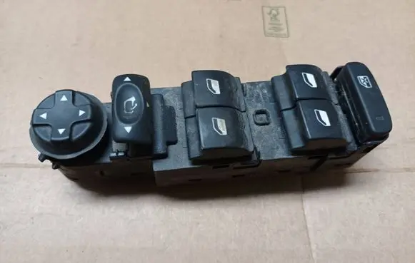 Citroen C4 II Electric window control switch 96657050ZD 30170381 5201750380
