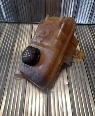 Citroen C6 Coolant expansion tank/reservoir 917A1