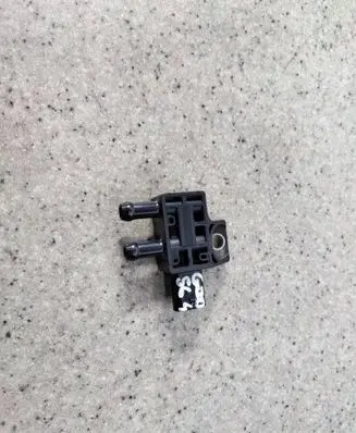BMW 3 G20 G21 Exhaust gas pressure sensor 858529231 8585292