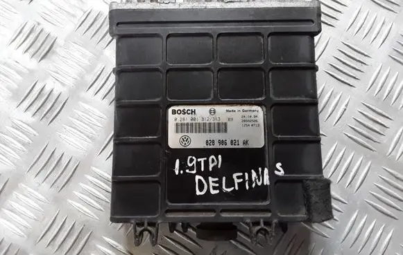 Volkswagen PASSAT B4 Engine control unit/module 0281001312313 028906021AK 28SA2506