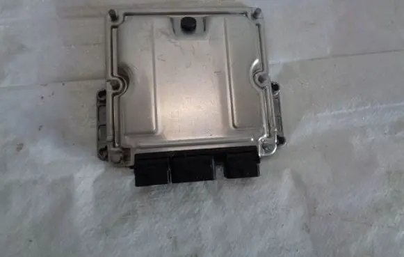 Citroen C5 Engine control unit/module 9644721080
