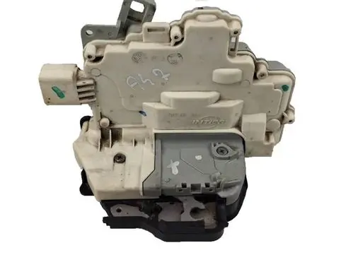 Audi A6 S6 C6 4F Front door lock 4F2837015
