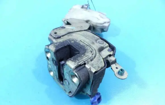 Nissan Almera Tino Front door lock IMPRK1248717