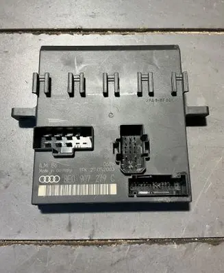 Audi A4 S4 B6 8E 8H Comfort/convenience module 8e0907279c
