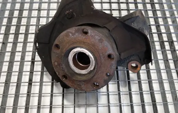 Fiat Ducato Front wheel hub spindle knuckle