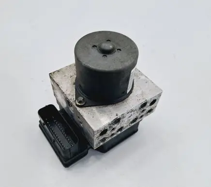 Mini Cooper Countryman R60 ABS Pump 6866011