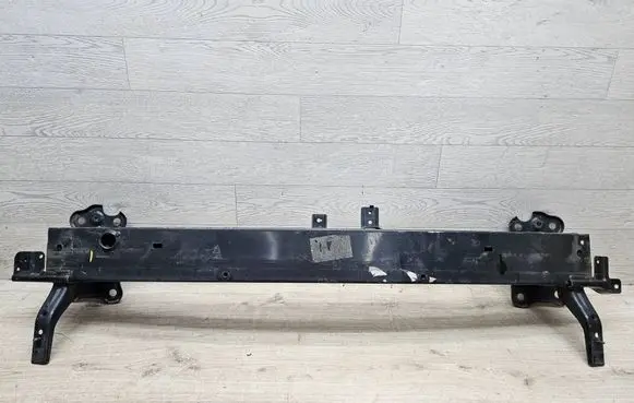 Hyundai Tucson TL Front bumper support beam 64900D7000