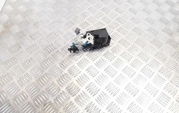 Chevrolet Aveo Rear door lock