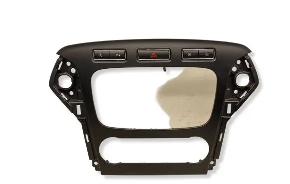 Ford Mondeo MK IV Radio/GPS head unit trim BS7118522