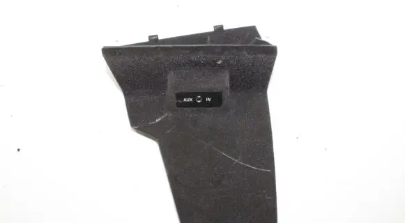 BMW 6 E63 E64 AUX in-socket connector 320270000 8091003101